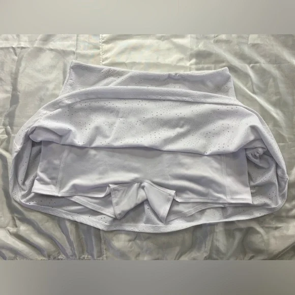 X by gotten pickleball/tennis/golf skirt/skort White Medium Used 1x Excellent - Picture 10 of 10